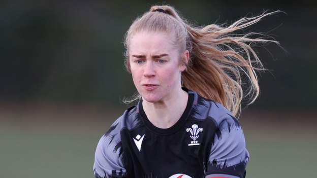 Catherine Richards: Gwalia Lightning wing hopes for Wales honours