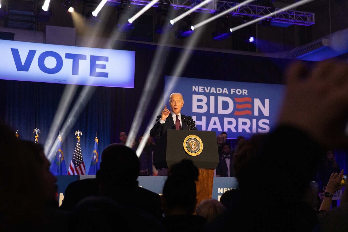 Biden aims for big win in Nevada primary, while GOP contest is nonbinding