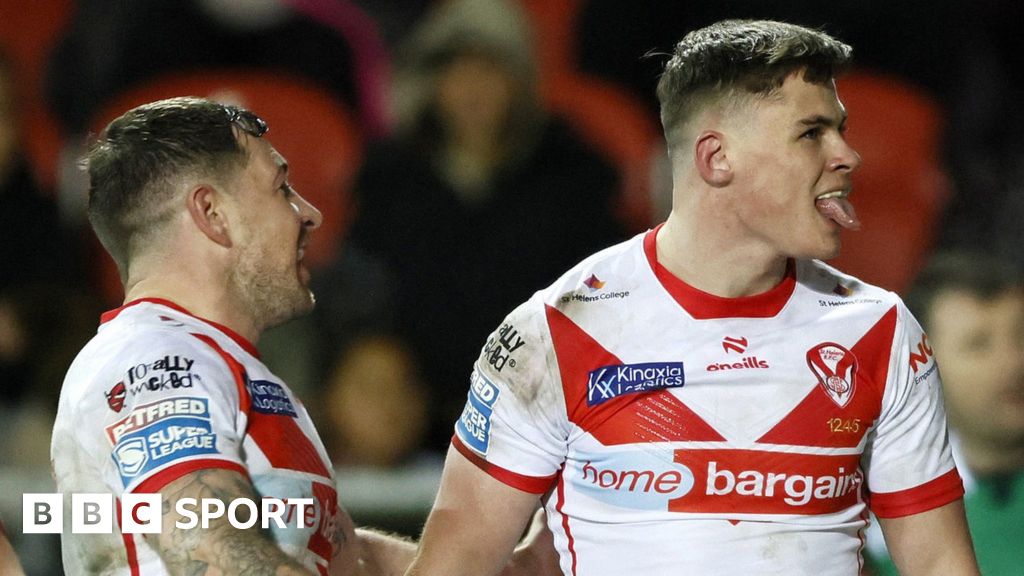 Super League: St Helens 12-4 Leigh Leopards – Saints stay top