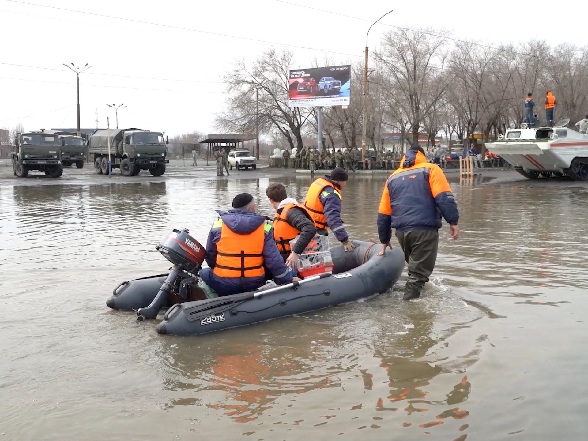 Kremlin warns floods may worsen as Kazakhstan, Russia evacuate 100,000 | Floods News