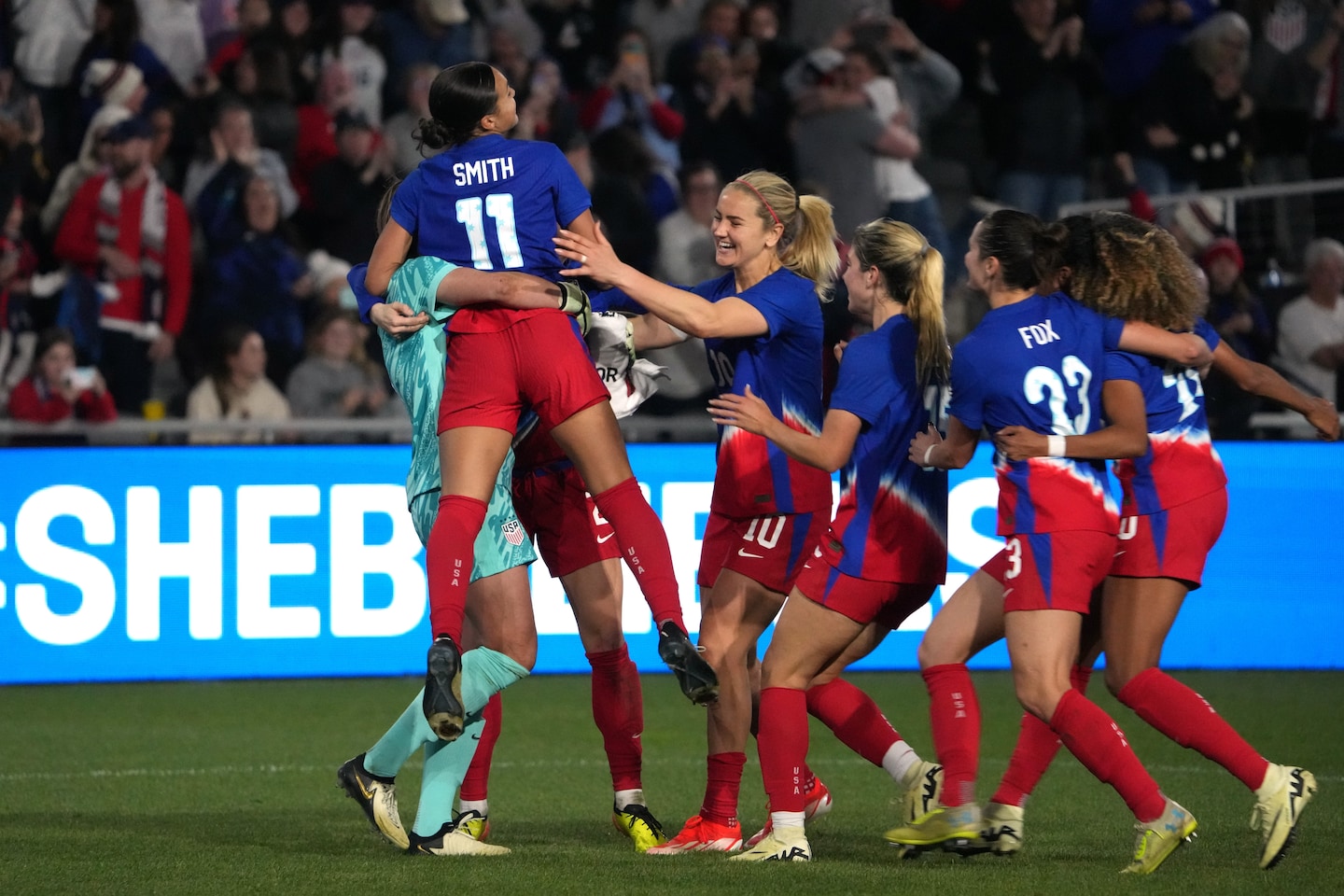 Alyssa Naeher’s penalty heroics lift USWNT over Canada in SheBelieves Cup