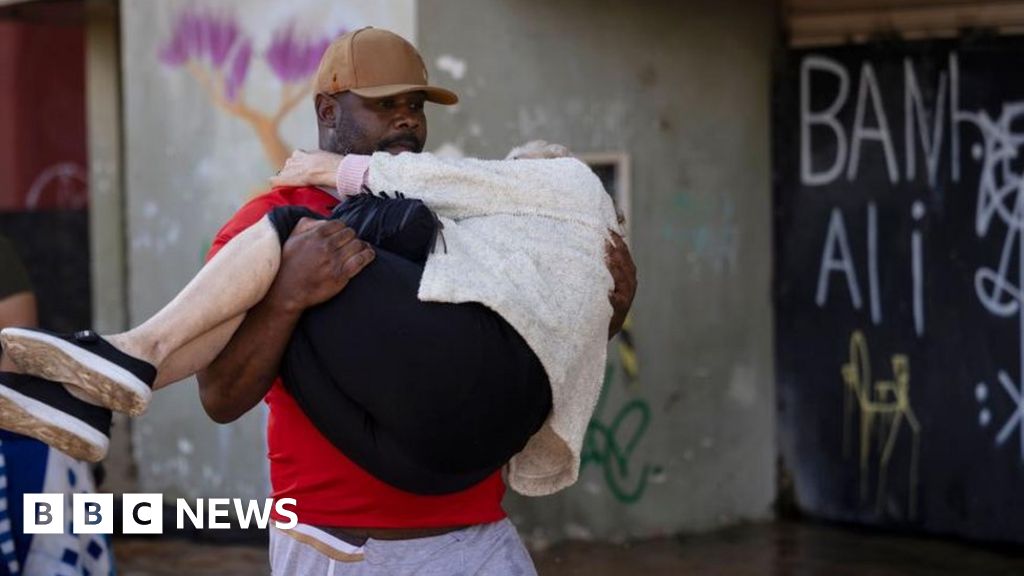 Brazil floods drive thousands from their homes