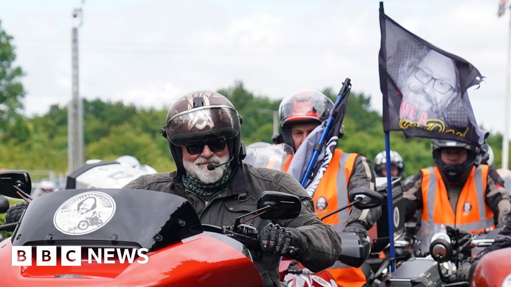 ‘Proud’ 20,000 bikers finish ‘Dave Day’ tribute ride