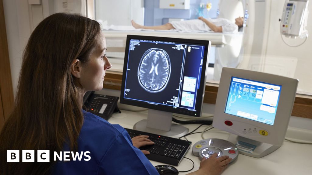 Radiologists warn over habitual delays for cancer treatment