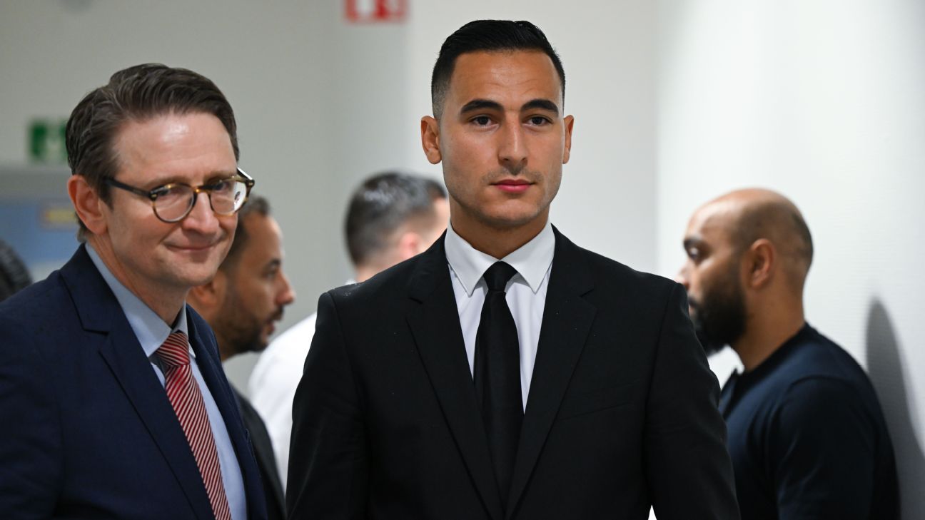 Anwar El Ghazi wins case with Mainz over pro-Palestinian posts