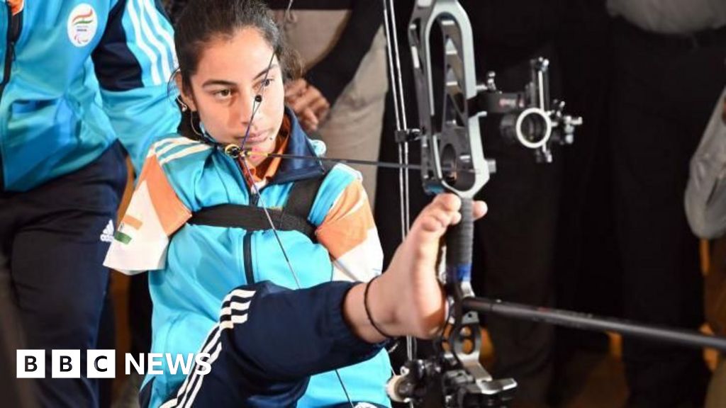 The Indian archer without arms shooting for Paralympics gold