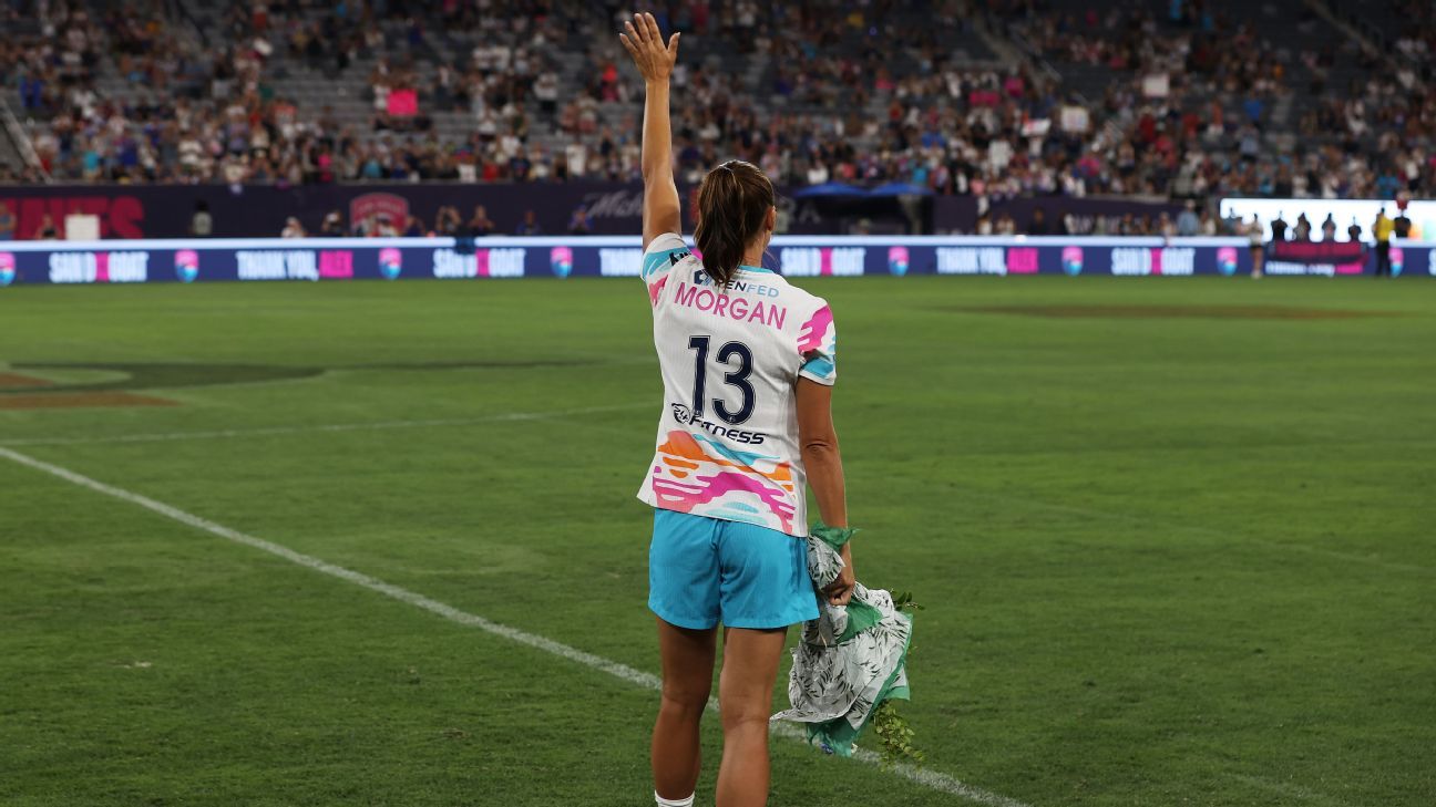 San Diego Wave bids farewell to Alex Morgan at last game