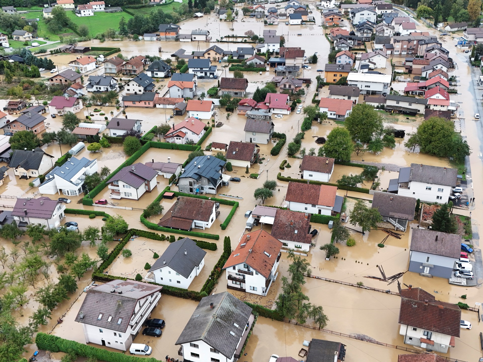 Bosnia hit by heavy floods and landslides, killing at least 14 people | Floods News