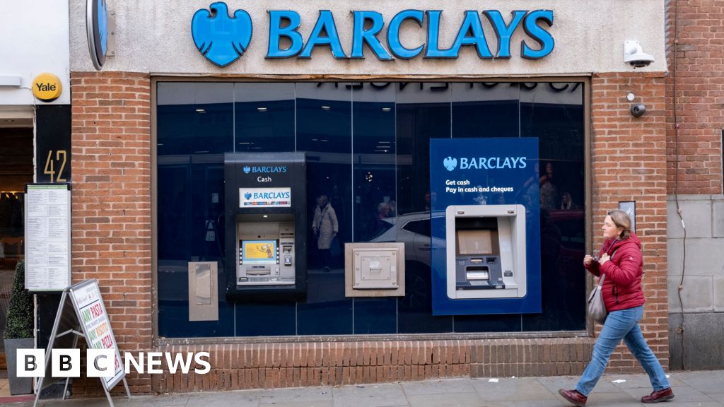 Barclays says payment issues resolved after tech outage