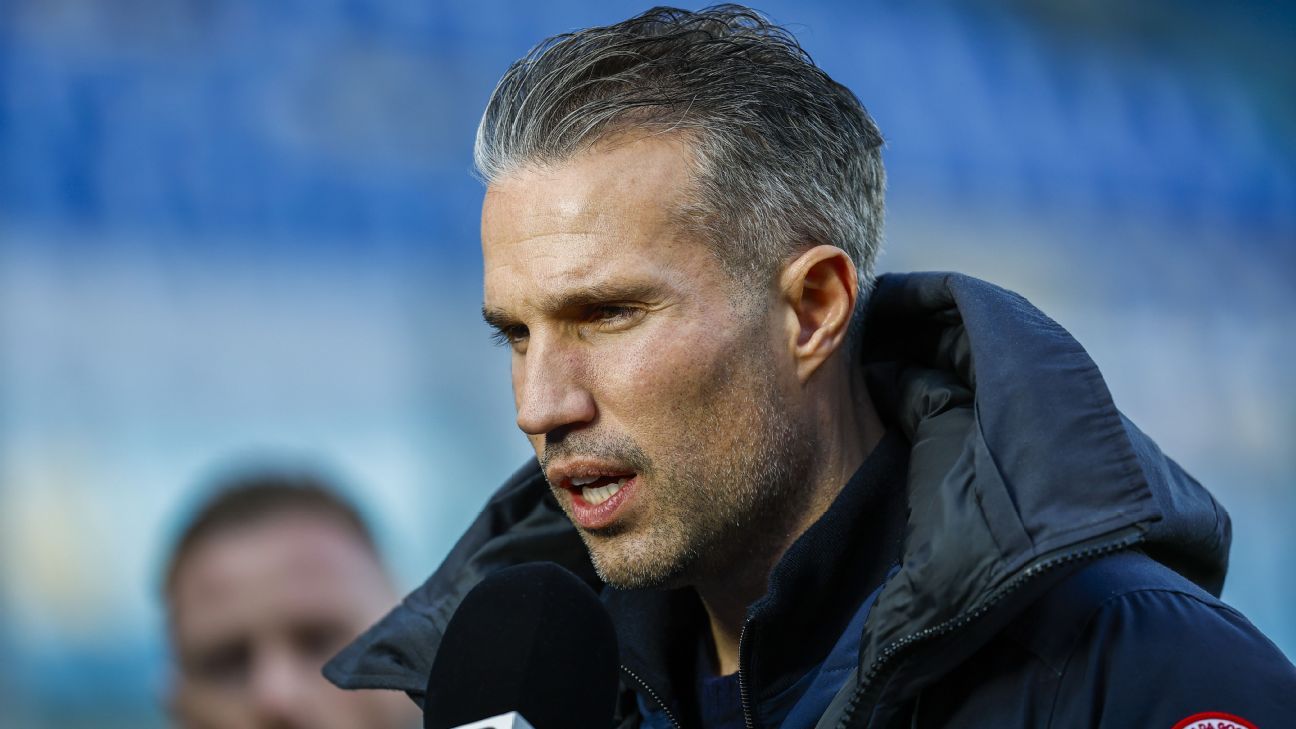 Robin van Persie confirmed as Feyenoord head coach