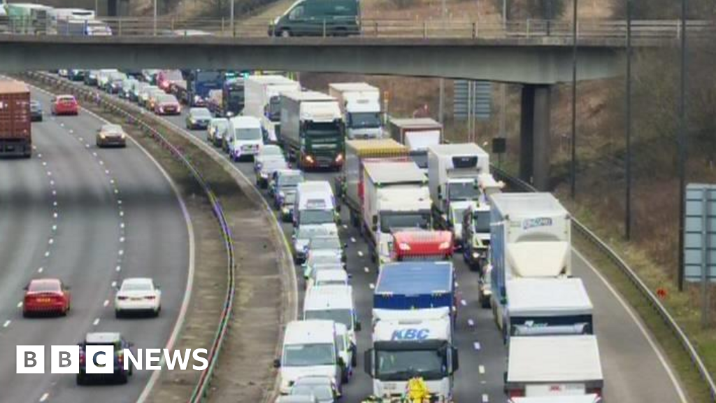 Man, 24, killed in M62 crash after car hits bridge in Middleton