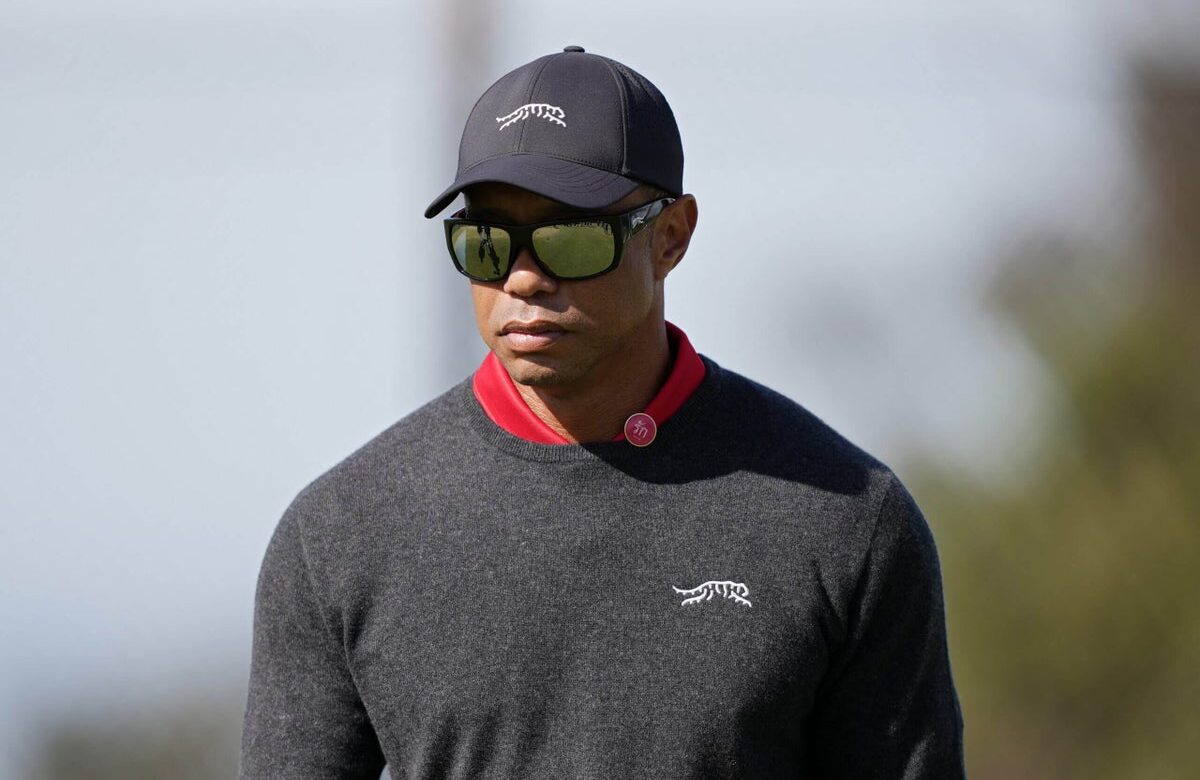 Tiger Woods says he’s recovering after surgery to repair a ruptured Achilles