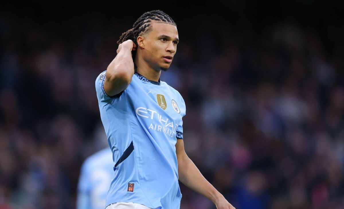 Man City defender Nathan Aké sidelined after foot surgery