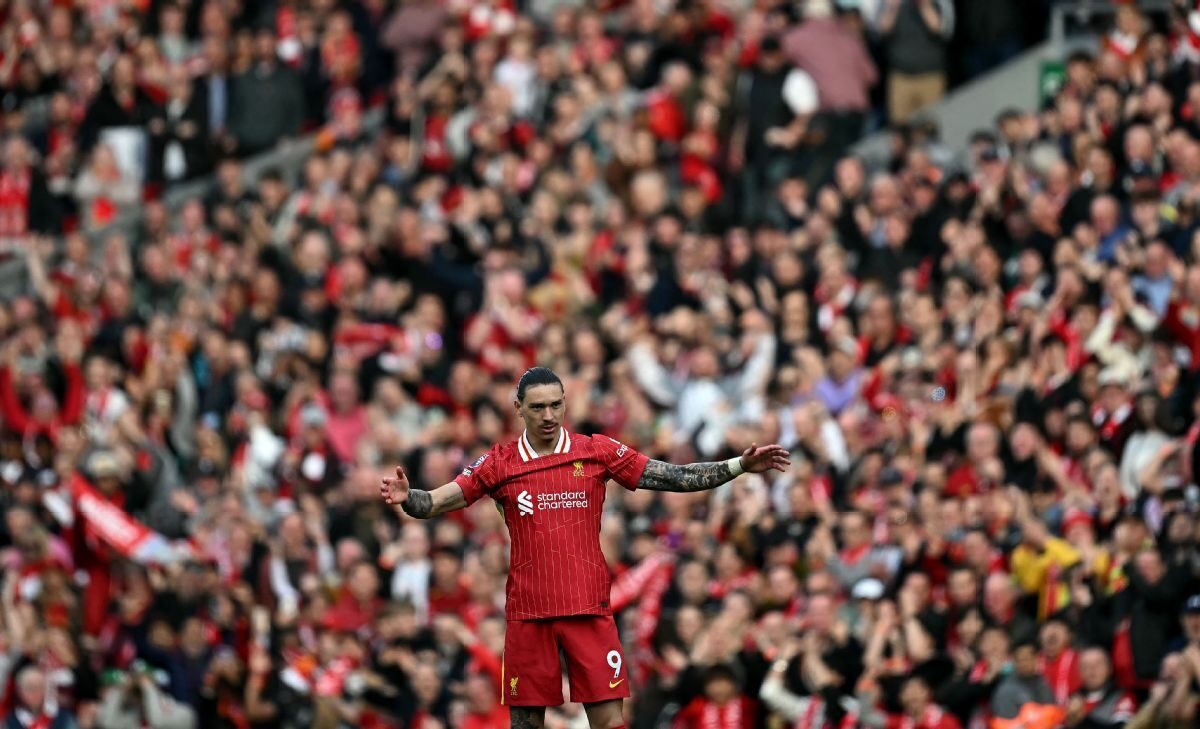 Credit chaotic Núñez for Liverpool’s comeback win