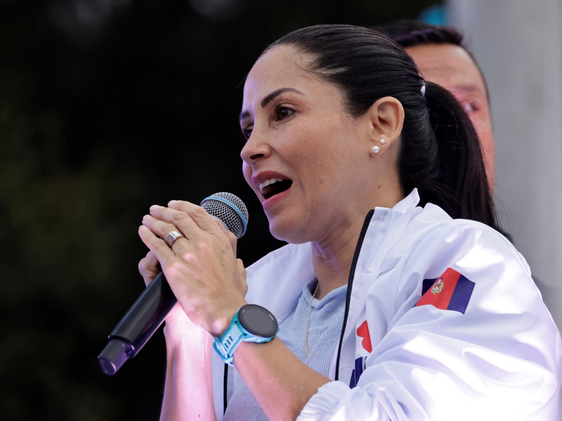 Luisa Gonzalez wants to be Ecuador’s president. Will Correa weigh her down? | Elections News