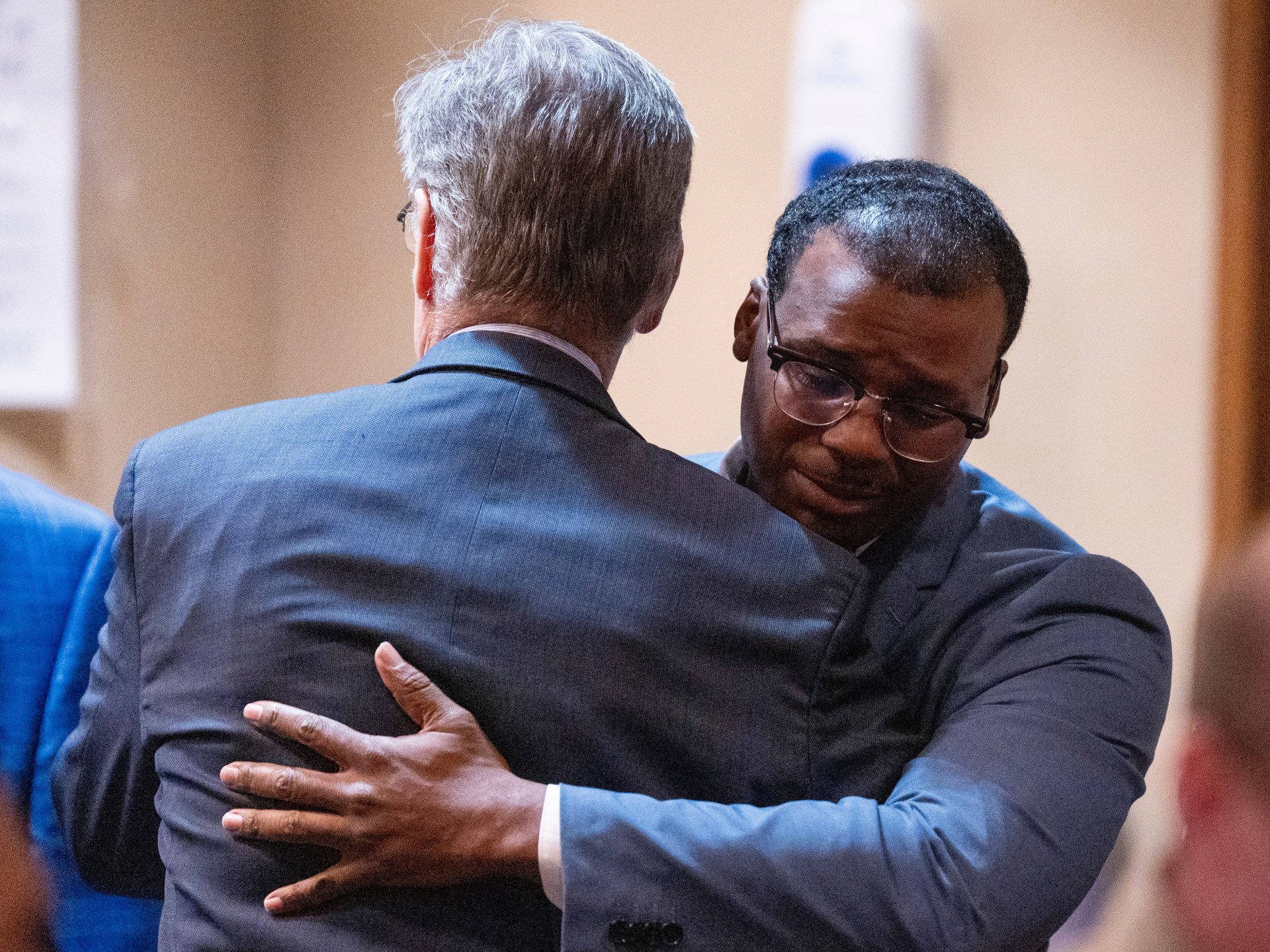 US jury acquits three Memphis police officers in Tyre Nichols beating death | Courts News