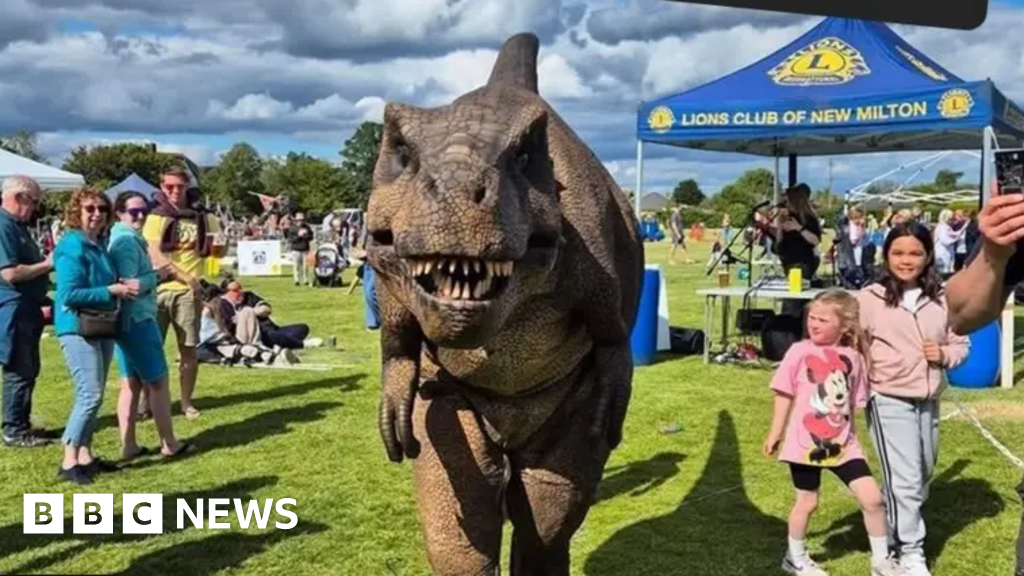 Fundraiser launched to replace two stolen animatronic dinosaurs