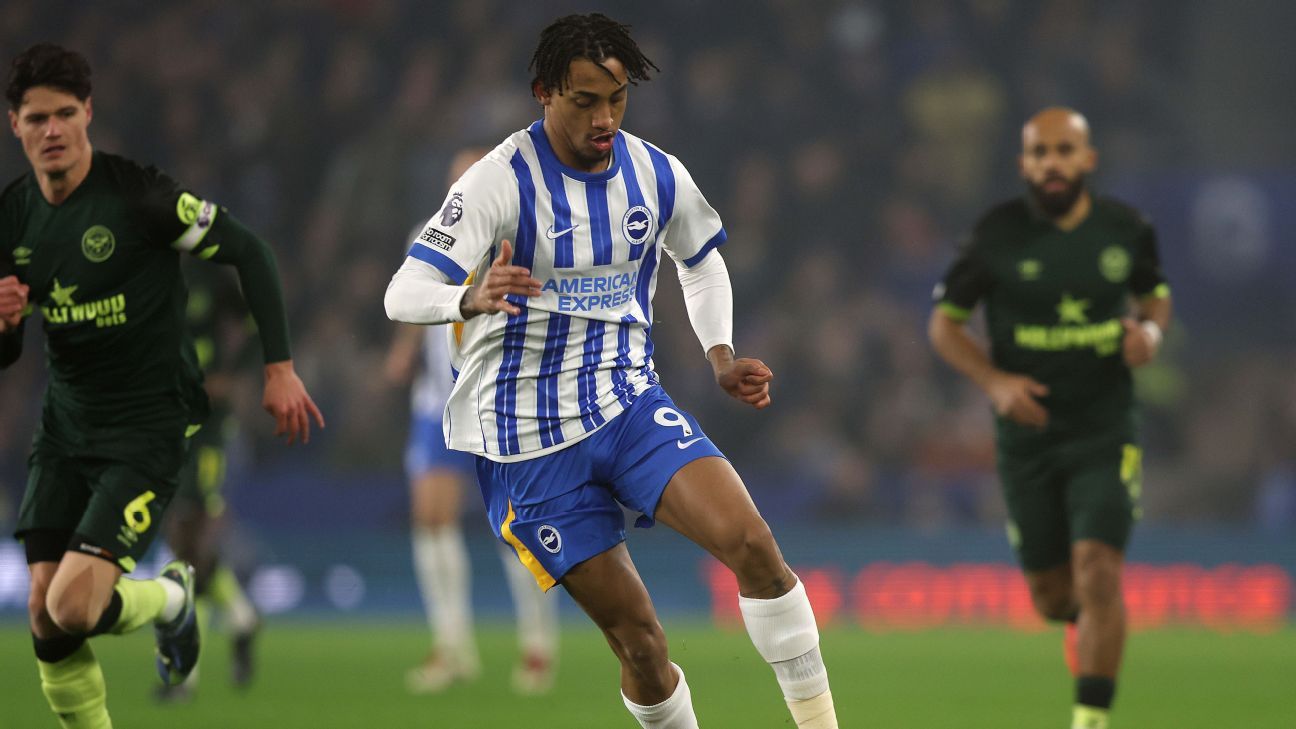 Transfer rumors, news: Arsenal, Liverpool, Chelsea eye Pedro