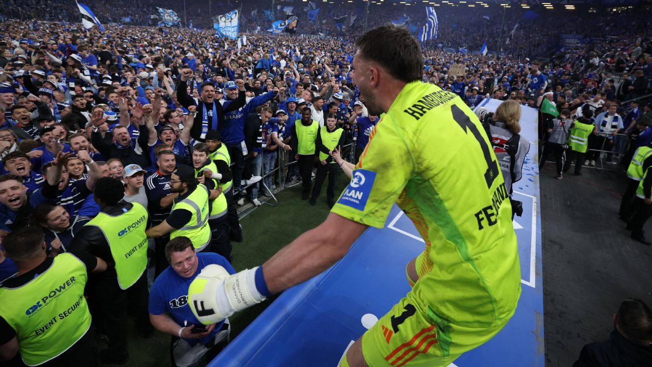 Hamburg clinch Bundesliga return after 7 seasons in 2nd tier