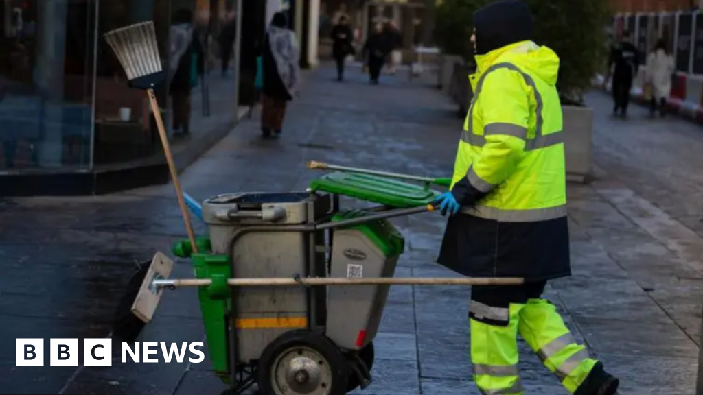 Council pauses bid for living wage recognition