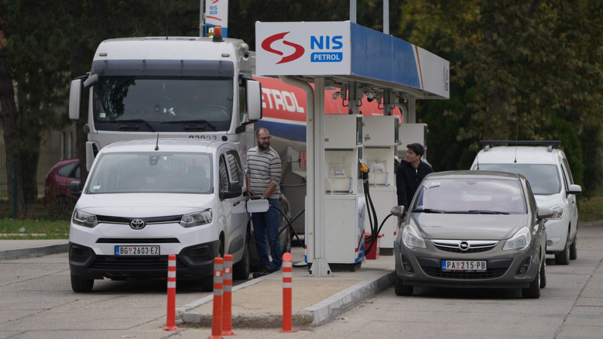 US sanctions Serbia’s main oil supplier controlled by Russia | News
