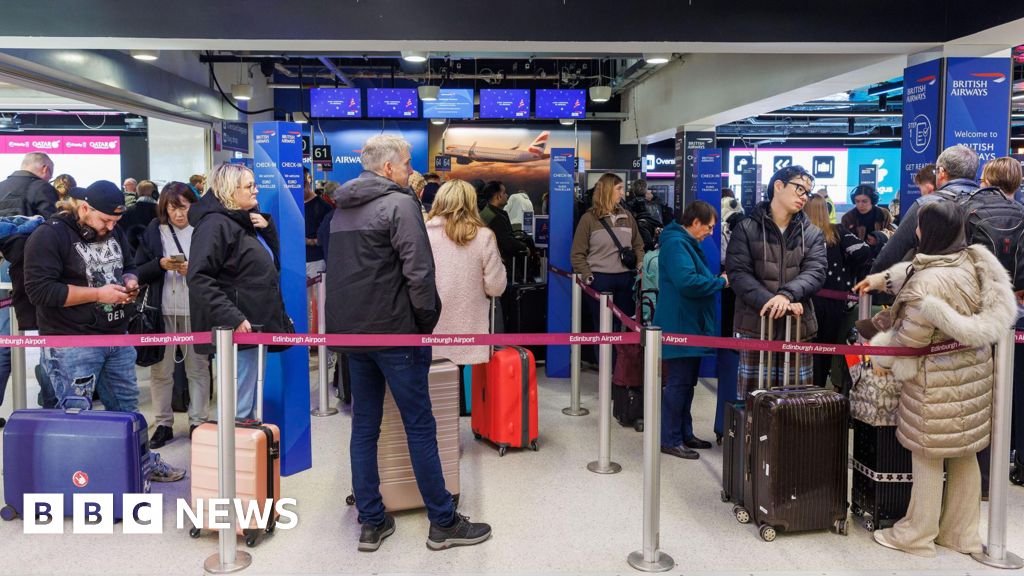 Flights resume at Edinburgh Airport after air traffic control outage