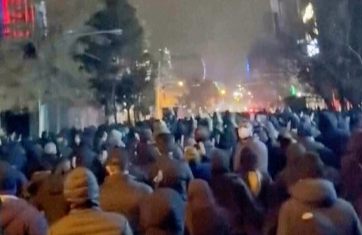 Iran warns US troops and Israel will be targets if America strikes over protests as death toll rises : NPR